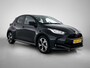 Toyota Yaris 1.5 Hybrid 115 Dynamic Comfort Pack | BTW voertuig | Dodehoek detectie | Stoel+stuurverwarming | Draadloze telefoonlader | Apple CarPlay/Android Auto | Cruise Control Adaptive | Achteruitrijcamera |