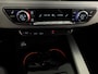 Audi A4 Avant 35 TFSI S edition 150pk | Panoramadak | 18 inch Lichtmetalen velgen | Stoelverwarming | sfeerverlichting | Verlengde garantie