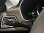 Renault Megane 1.3 - 140PK TCe Limited Automaat | Navi | Parkeersensoren | Apple CarPlay/Android Auto | Climate Control | Cruise Control | Licht & Regen Sensor | Lichtmetalen Velgen | Keyless |