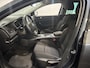 Renault Megane 1.3 - 140PK TCe Limited Automaat | Navi | Parkeersensoren | Apple CarPlay/Android Auto | Climate Control | Cruise Control | Licht & Regen Sensor | Lichtmetalen Velgen | Keyless |