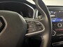 Renault Megane 1.3 - 140PK TCe Limited Automaat | Navi | Parkeersensoren | Apple CarPlay/Android Auto | Climate Control | Cruise Control | Licht & Regen Sensor | Lichtmetalen Velgen | Keyless |