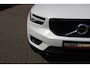 Volvo XC40 2.0 T5 AWD R-Design 248PK (Panoramadak Sportleder Carplay Navi/Camera HarmanKardon Trekhaak Full-Led 19Inch PrivacyGlass Pdc V+A)