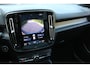 Volvo XC40 2.0 T5 AWD R-Design 248PK (Panoramadak Sportleder Carplay Navi/Camera HarmanKardon Trekhaak Full-Led 19Inch PrivacyGlass Pdc V+A)