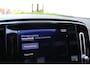 Volvo XC40 2.0 T5 AWD R-Design 248PK (Panoramadak Sportleder Carplay Navi/Camera HarmanKardon Trekhaak Full-Led 19Inch PrivacyGlass Pdc V+A)