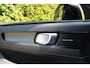 Volvo XC40 2.0 T5 AWD R-Design 248PK (Panoramadak Sportleder Carplay Navi/Camera HarmanKardon Trekhaak Full-Led 19Inch PrivacyGlass Pdc V+A)
