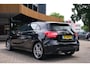 Mercedes-Benz A-klasse 200 Prestige AMG|Rijklaar!|Xenon|Stoelverwarming|Logiq premium audio|Bluetooth