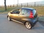 Peugeot 107 Peugeot 107 1.0 benzine 3 deurs 114.000km