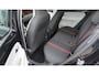 Volkswagen Up! 1.0 60pk 5Drs Colour Up! Pano.Dak 17inch LM Beats A-Camera CLima Stoelverwarming *Uniek* 17348km!