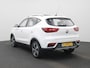 MG MG ZS EV Luxury 45 kWh | panoramadak | Lichtmetalen velgen | stoel verwarming | Camera | navigatie |