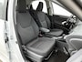 Mazda 2 Hybrid 1.5 Centre-line | Stoelverwarming | Camera | Apple Carplay/Android Auto | Climate Control | LM Velgen |