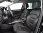 Renault Megane 1.3 TCe Intens | Leder | Carplay | Head-Up | Stuurverwarming | Keyless | Camera | Full LED | Navigatie | Memory | Parkeerhulp | Cruise control | Climate control | Bluetooth