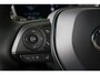Toyota Corolla Hybrid 140 Dynamic, Parkeersensoren , Stuur en stoelverwarming, Camera, Sensoren, Apple Carplay / Android Auto, Keyless!