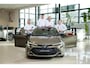 Toyota Corolla Touring Sports Hybrid 140 Dynamic, Parkeersensoren , Stuur en stoelverwarming, Camera, Sensoren, Apple Carplay / Android Auto, Keyless!