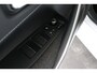 Toyota Corolla Hybrid 140 Dynamic, Parkeersensoren , Stuur en stoelverwarming, Camera, Sensoren, Apple Carplay / Android Auto, Keyless!