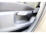 Toyota Yaris Cross 1.5 Hybrid Explore, Parkeersensoren, Stoelverwarming, Apple Carplay/Android Auto!