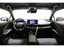 Toyota C-HR / C-HR+ 2.0 Plug-in Hybrid 220 Dynamic, Zwarte 18" inch velgen & Logo's, Oranje Accenten en Remklauwen, Stuur & Stoelverwarming!
