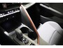 Toyota C-HR / C-HR+ 2.0 Plug-in Hybrid 220 Dynamic, Zwarte 18" inch velgen & Logo's, Oranje Accenten en Remklauwen, Stuur & Stoelverwarming!