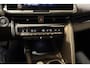 Toyota C-HR / C-HR+ 2.0 Plug-in Hybrid 220 Dynamic, €3.500,- Inruilpremie, Bi-Tone, Apple Carplay / Android Auto, RCTA, BSM, Sensoren!