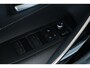 Toyota Corolla 1.8 Hybrid Executive Bi-Tone Limited, Leder, Parkeersensoren, 18 inch LM velgen!