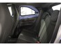 Toyota Aygo X Hybrid 115 envy, Smart Entry, Stoelverwarming, Apple Carplay/Android Auto, Sensoren, Inruilpremie €1.000,-
