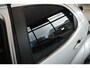 Toyota Yaris 1.5 Hybrid 130 Executive Draadloos Apple Carplay & Android Auto, Stuurverwarming, Parkeersensoren, Stoelverwarming, 17 inch LM velgen!