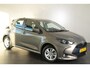 Toyota Yaris 1.5 Hybrid 115 Active, Lichtmetalen Velgen, Camera, Apple Carplay, Android Auto!