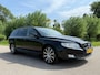 Volvo V70 2.0 T4 Inscription Edition / Schuifdak / Leder / Key-Less / Trekhaak / Navi / Clima / Stoelverwarming / PDC / Cruise /
