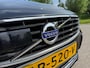 Volvo V70 2.0 T4 Inscription Edition / Schuifdak / Leder / Key-Less / Trekhaak / Navi / Clima / Stoelverwarming / PDC / Cruise /