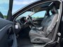 Volvo V70 2.0 T4 Inscription Edition / Schuifdak / Leder / Key-Less / Trekhaak / Navi / Clima / Stoelverwarming / PDC / Cruise /