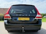 Volvo V70 2.0 T4 Inscription Edition / Schuifdak / Leder / Key-Less / Trekhaak / Navi / Clima / Stoelverwarming / PDC / Cruise /