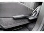 Toyota Urban Cruiser Dynamic 61,1 kWh, Navi, Apple Carplay, Android Auto, Adaptieve cruise control, Stoel / stuurverwarming.