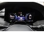 Toyota Urban Cruiser Dynamic 61,1 kWh, Navi, Apple Carplay, Android Auto, Adaptieve cruise control, Stoel / stuurverwarming.