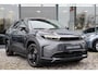 Toyota Urban Cruiser Dynamic 61,1 kWh, Navi, Apple Carplay, Android Auto, Adaptieve cruise control, Stoel / stuurverwarming.