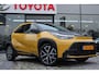 Toyota Aygo X Hybrid 115 GR Sport, JBL Audio, Apple Carplay / Android Auto, Parkeercamera, Draadloos oplader, Gezichtscamera, Keyless Entry.