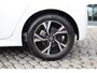 Toyota Yaris 1.5 Hybrid 115 Dynamic, Comfort pack, BSM, Stoel en stuurverwarming, Lendesteun, Apple Carplay / Android Auto.