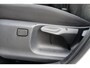 Toyota Yaris 1.5 Hybrid 115 Dynamic, Comfort pack, BSM, Stoel en stuurverwarming, Lendesteun, Apple Carplay / Android Auto.