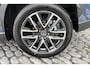 Toyota Corolla Cross Hybrid 140 Dynamic Apple Carplay / Android Auto, Parkeersensoren, Stoel / stuur verwarming , Dodehoek detectie, Elek. klep.