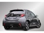 Toyota Yaris 1.5 Hybrid 115 Dynamic Limited, Parkeersensoren, Stoelverwarming, Apple Carplay / Android Auto.