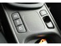 Toyota Yaris 1.5 Hybrid Launch Edition, Blind Spot, HUD, Parkeersensoren, Apple Carplay, Dealer onderhouden!