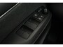 Toyota Yaris 1.5 Hybrid Launch Edition, Blind Spot, HUD, Parkeersensoren, Apple Carplay, Dealer onderhouden!