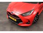 Toyota Yaris 1.5 Hybrid Launch Edition, Blind Spot, HUD, Parkeersensoren, Apple Carplay, Dealer onderhouden!