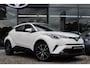 Toyota C-HR / C-HR+ 1.8 Hybrid Dynamic, LM velgen, Parkeercamera, Navi , Adaptieve cruise control, Lane assist.