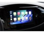 Toyota Aygo X Hybrid 115 Play. Apple Carplay, Extra Getint glas, Android Auto, Adaptieve cruise control, Parkeercamera, Road sign assist.