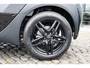 Toyota Aygo X Hybrid 115 Play. Apple Carplay, Extra Getint glas, Android Auto, Adaptieve cruise control, Parkeercamera, Road sign assist.