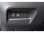 Toyota Aygo X Hybrid 115 Play. Apple Carplay, Extra Getint glas, Android Auto, Adaptieve cruise control, Parkeercamera, Road sign assist.