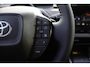 Toyota C-HR / C-HR+ First Edition 77 kWh,€1200,- Voordeel snel rijden , Apple Carplay, Android auto.