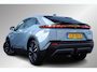 Toyota C-HR / C-HR+ First Edition 77 kWh,€1200,- Voordeel snel rijden , Apple Carplay, Android auto.
