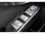 Toyota Urban Cruiser Executive 61 kWh, JBL, 360 Camera, € 2.500 Inruil Voordeel ! Adaptieve cruise control, Apple Carplay / Android Auto.