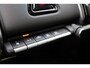 Toyota Urban Cruiser Executive 61 kWh, JBL, 360 Camera, € 2.500 Inruil Voordeel ! Adaptieve cruise control, Apple Carplay / Android Auto.