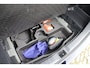 Toyota RAV4 2.5 Hybrid Bi-Tone, Bearlock, Stoelverwarming, Adaptieve cruise control, Lane assist, LM Velgen.